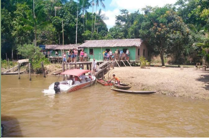 Governo Bolsonaro socorre comunidades ribeirinhas da ilha de Marajó.