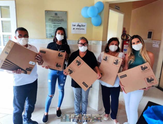 Prefeito de Bananeiras entrega notebooks às equipes das Unidades Básicas de Saúde para implantação do Prontuário eletrônico