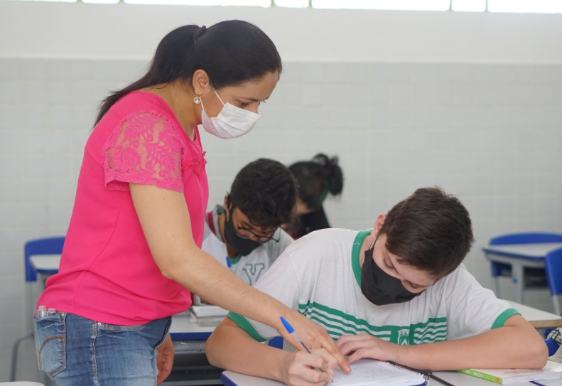 Prefeitura de Campina Grande abre seleção de voluntários para o Programa Brasil na Escola