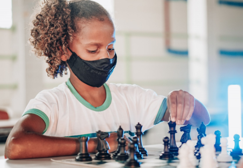 Jogada de mestre: conheça os benefícios do xadrez