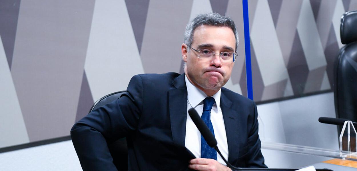 Ministro André Mendonça vota pela anulação da condenação do ex-senador Valdir Raupp.