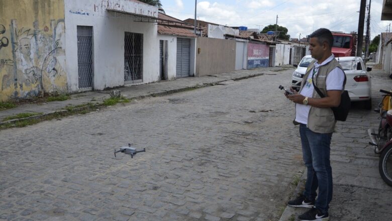 Prefeitura de Campina Grande utiliza drones para identificar pontos de infestação do Aedes aegypti