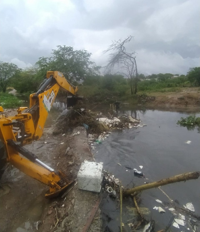 Prefeitura de Campina Grande realiza intervenções para diminuir efeitos das chuvas na cidade