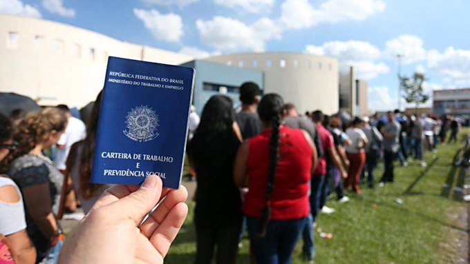 Desemprego sobe no primeiro trimestre do governo petista e atinge 9,2 milhões de brasileiros.