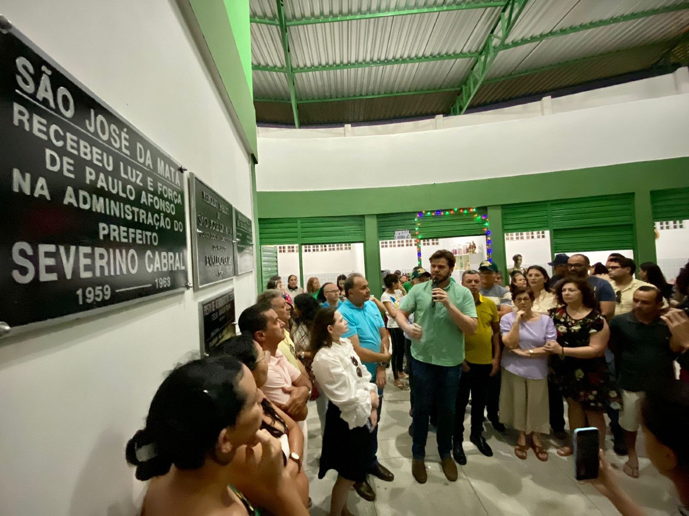 Prefeitura de Campina Grande entrega chaves para os comerciantes do Centro Comercial de São José da Mata