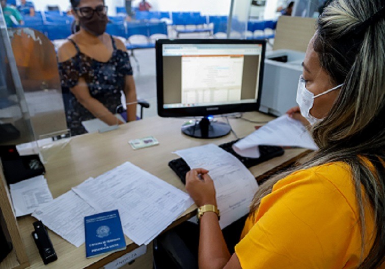 Campina Grande: Semana começa com 219 vagas de emprego formal, intermediadas pelo Sine Municipal