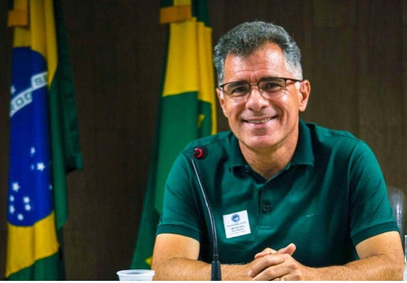 Debandada no PL da Paraíba: Artur Bolinha deixa o PL e deve disputar prefeitura pelo partido NOVO.