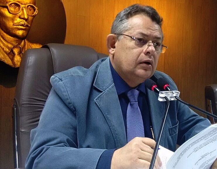 Caos: Vereador diz que zona rural está em situação de miséria e cobra responsabilidade do prefeito Bruno Cunha Lima.