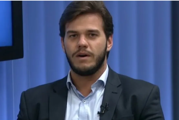 Insensibilidade: Vereador faz apelo para que Bruno Cunha Lima pague as subvenções das instituições de caridade.
