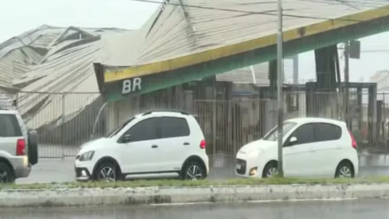 Chuvas causam transtornos em João Pessoa com alagamentos e desabamento