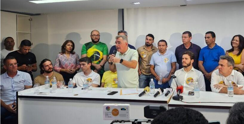 Incoerência: Em troca do apoio ao candidato do PL em João Pessoa, Bolinha adere à campanha de Bruno Cunha Lima.