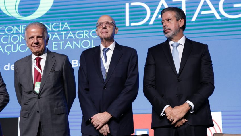 Em evento do agro presidente da Câmara dos Deputados elogia Hugo Motta.