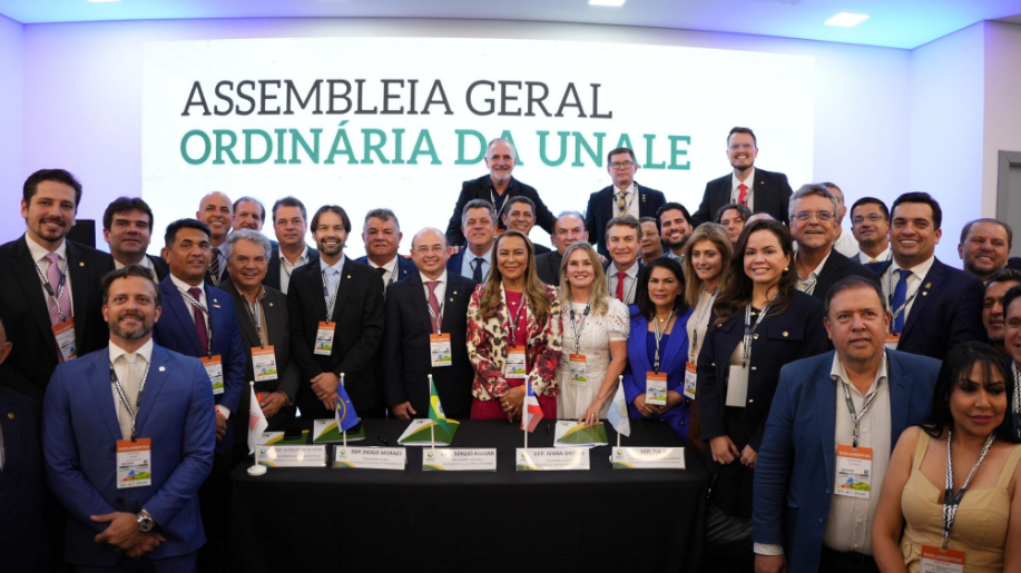 Deputado estadual Eduardo Carneiro é eleito vice-presidente da Unale